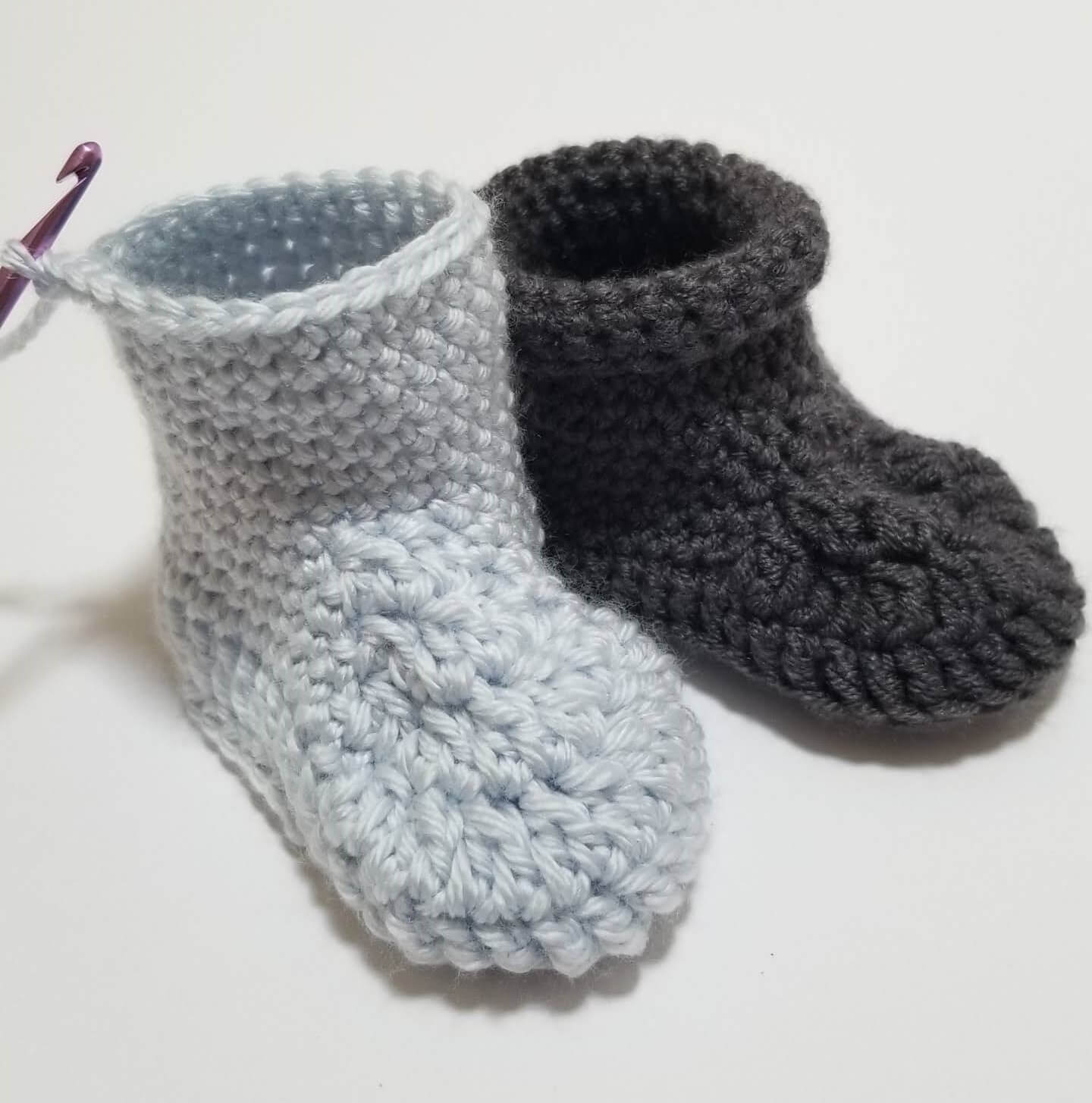 Crochet Baby Booties Pattern