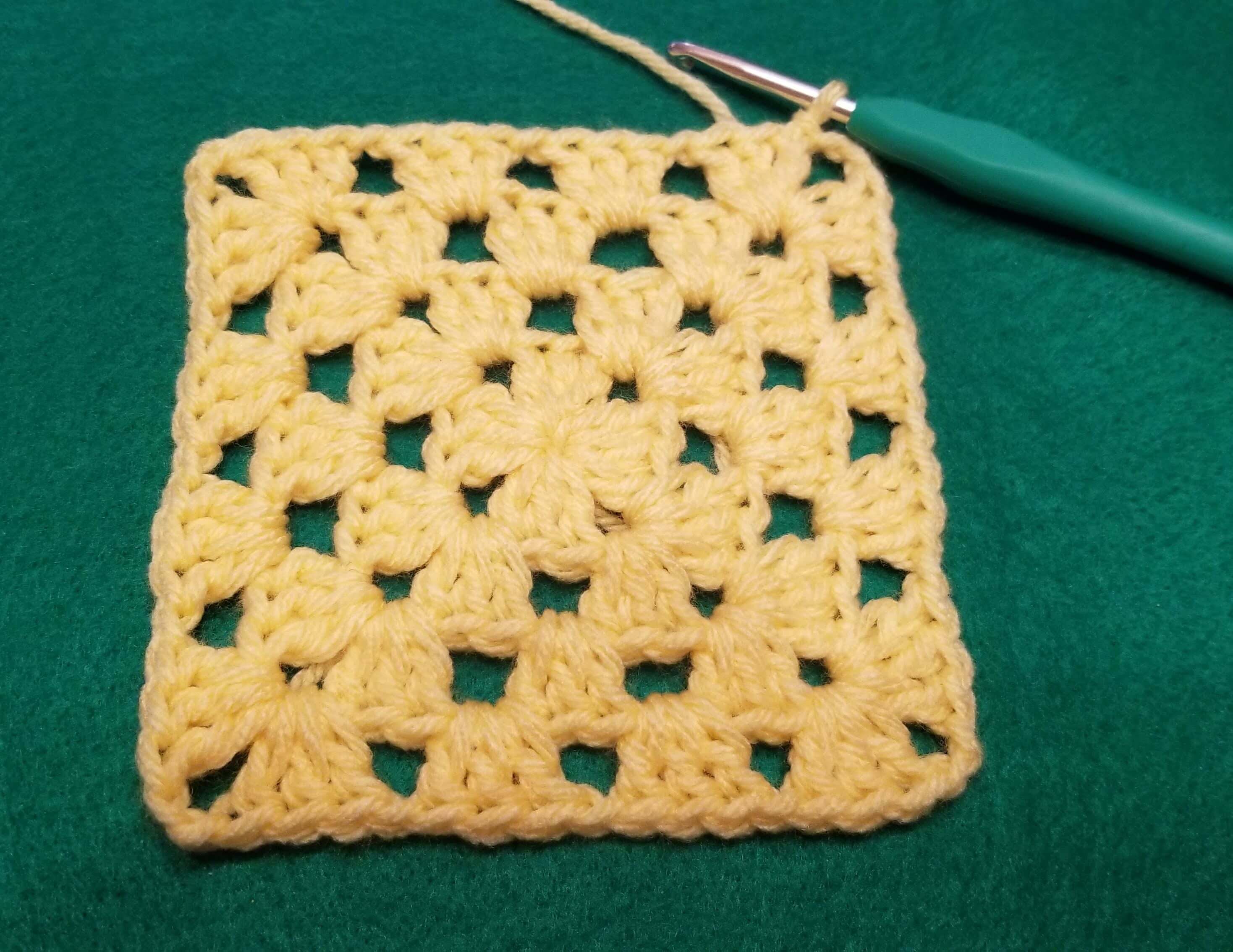 Traditional Granny Squares Pattern Traditional Granny Squares Pattern