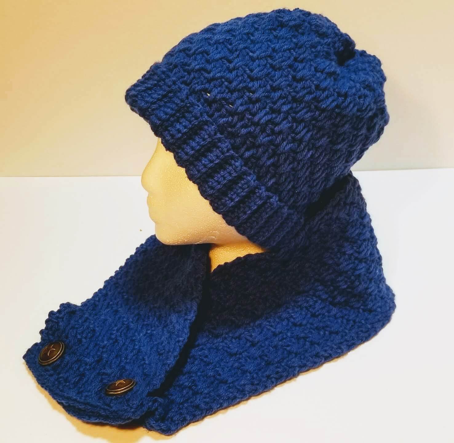 Mens crochet hat & scarf Mens crochet hat & scarf